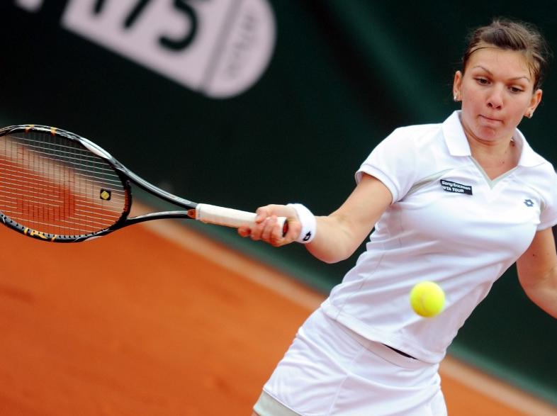 Today's OOP is brought to you by Simona Halep's reduced boobs Casablanca